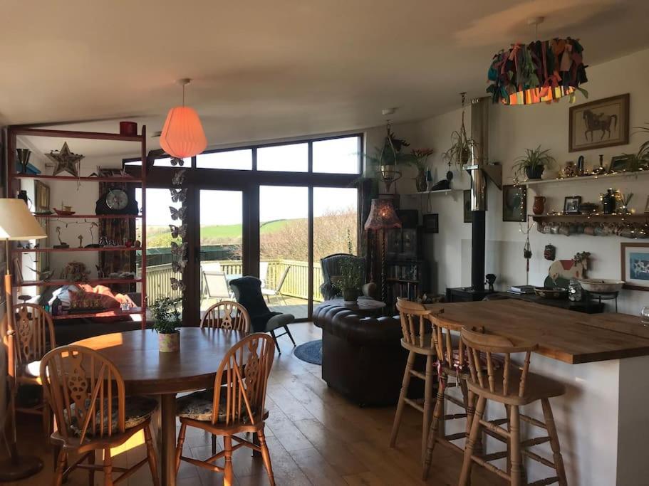 Spacious Cabin On Isolated Farm With Sea View Bude Exterior foto